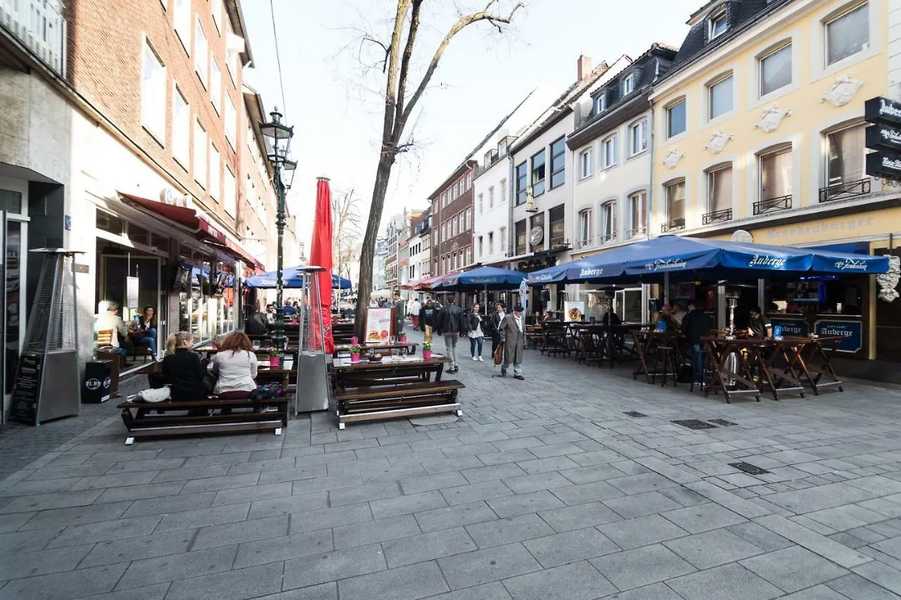 Altstadt Duesseldorf 1 דירה