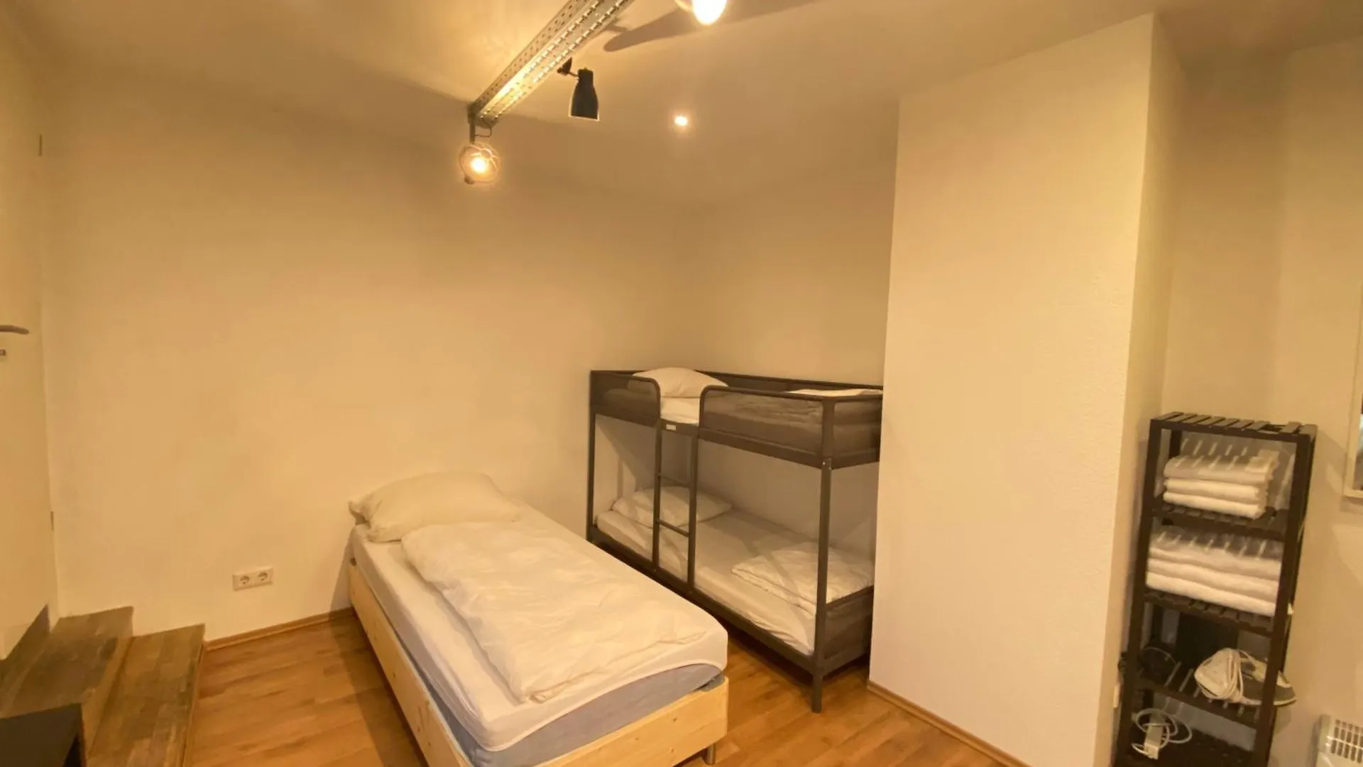 Apartment Altstadt Duesseldorf 1